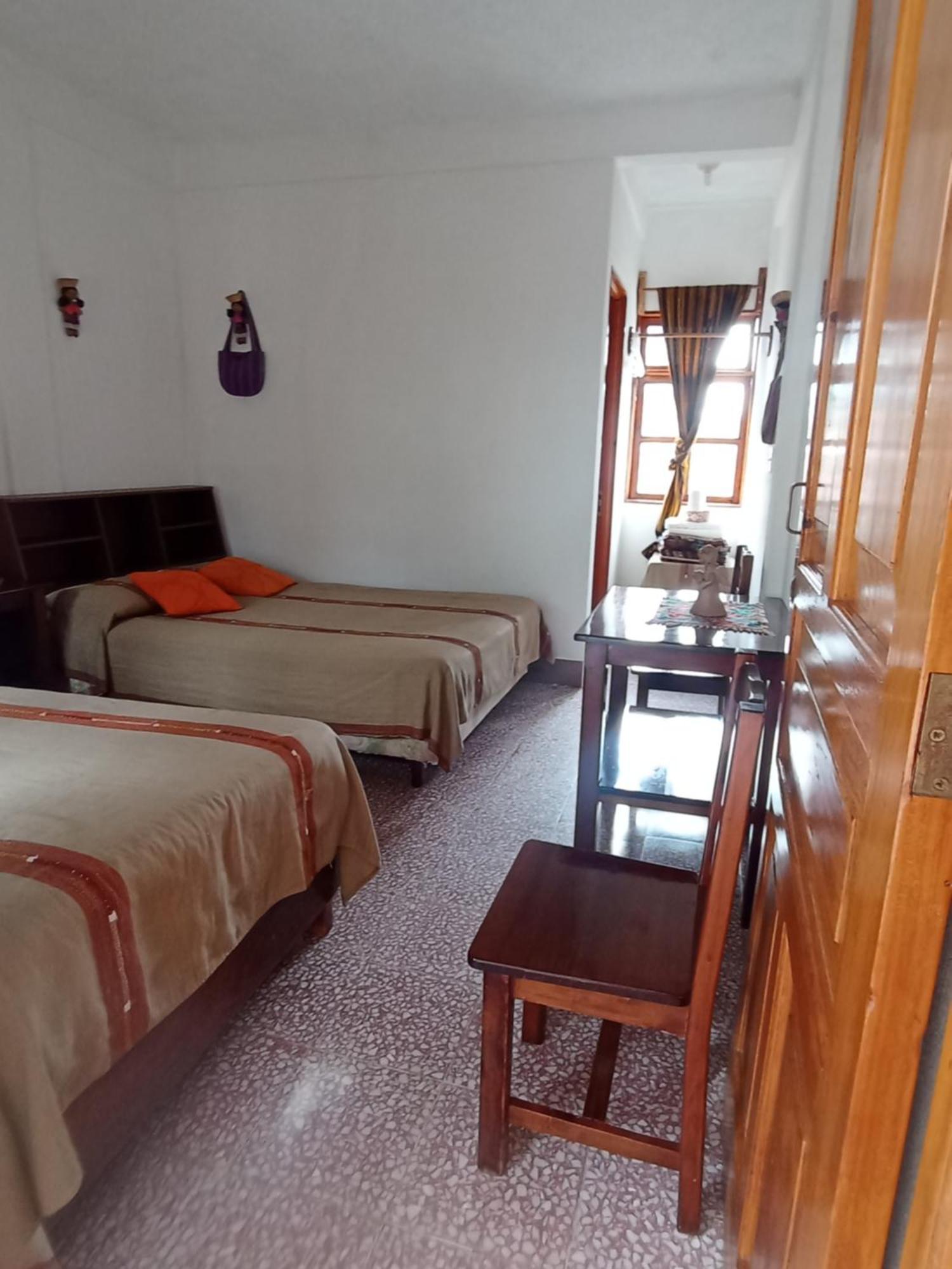 Hostal Mario'S Rooms Panajachel Dış mekan fotoğraf